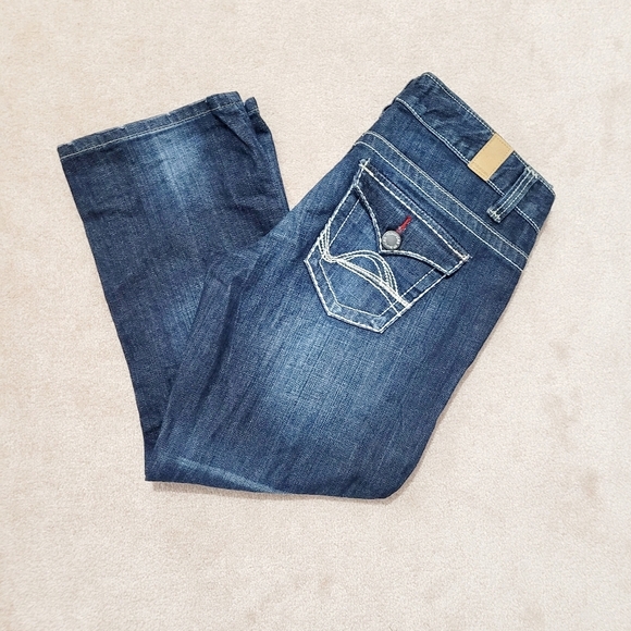 Maurices Capri Jeans Women's Size 5/6 Cotton Stretch Dark Wash Slimming Effect - Picture 4 of 11